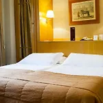Polo Hotel