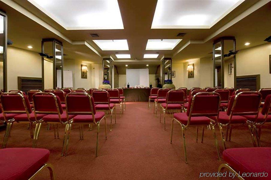 Polo Hotel 4*
